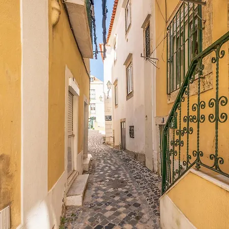 Lägenhet Cozy Getaway In Alfama By Lovelystay