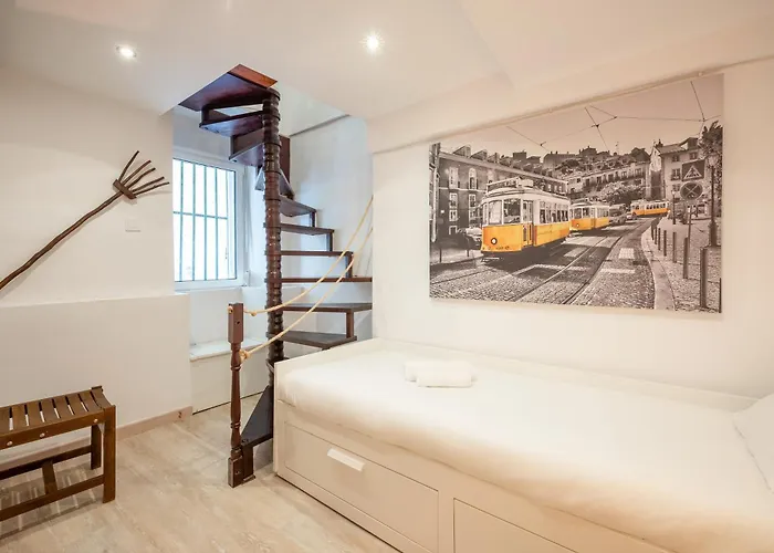 شقة Cozy Getaway In Alfama By Lovelystay *