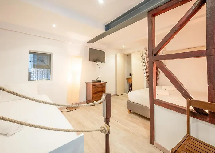 Cozy Getaway In Alfama By Lovelystay Lisboa