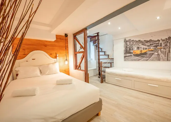 Cozy Getaway In Alfama By Lovelystay * Lisboa